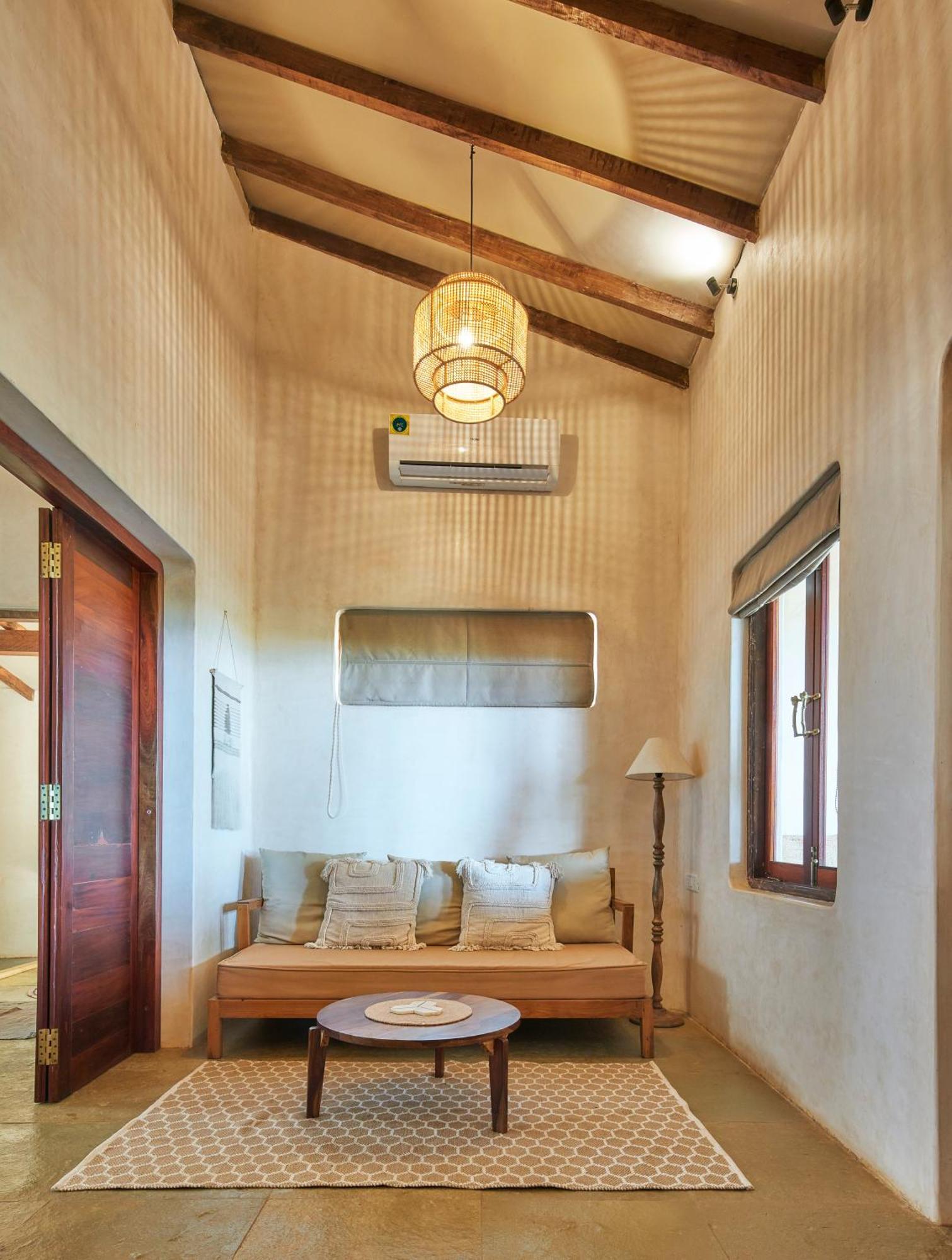 Hotel Vaayu Kula Mandrem Extérieur photo